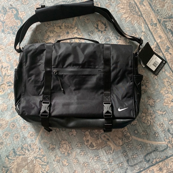 Nike Eugene Elite Nylon and Leather Messenger Bag